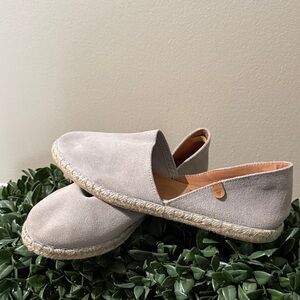 Verbenas Carmen Womens 38
EU Shoes Light Gray Suede Leather
Espadrille Flat